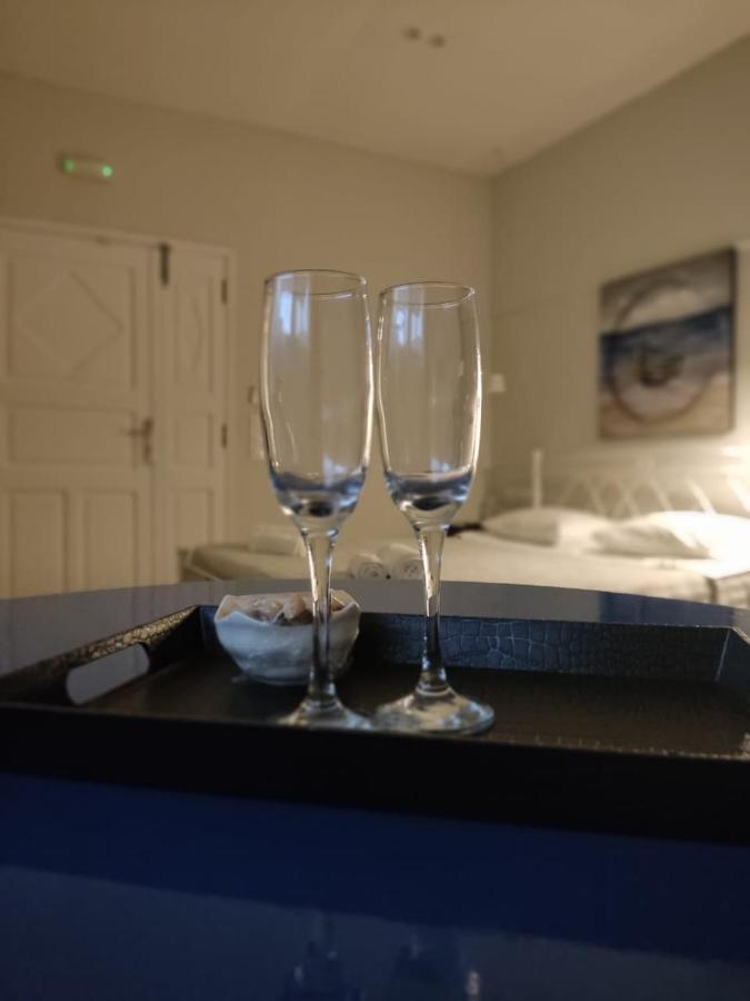 Kampanelia Village Suites 费拉 外观 照片