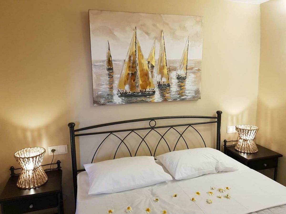 Kampanelia Village Suites 费拉 外观 照片